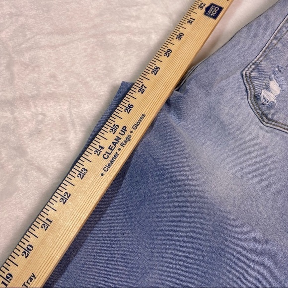 TNR jeans light wash distressed holey high rise skinny jeans - Picture 5 of 11